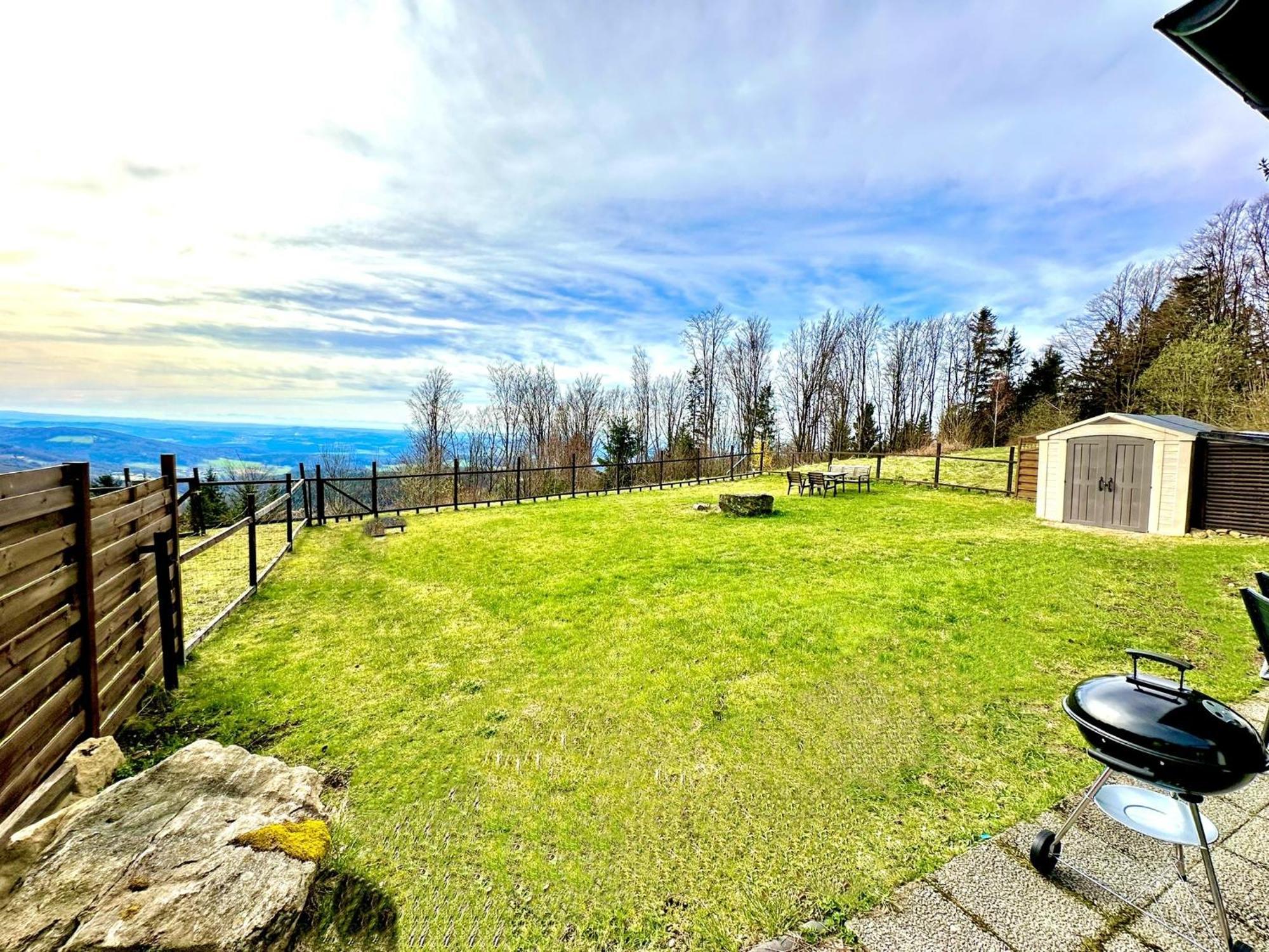 Gemuetliches Alpenblick Berg-Bungalow + Grosser Garten + Netflix! Schöfweg Exterior foto
