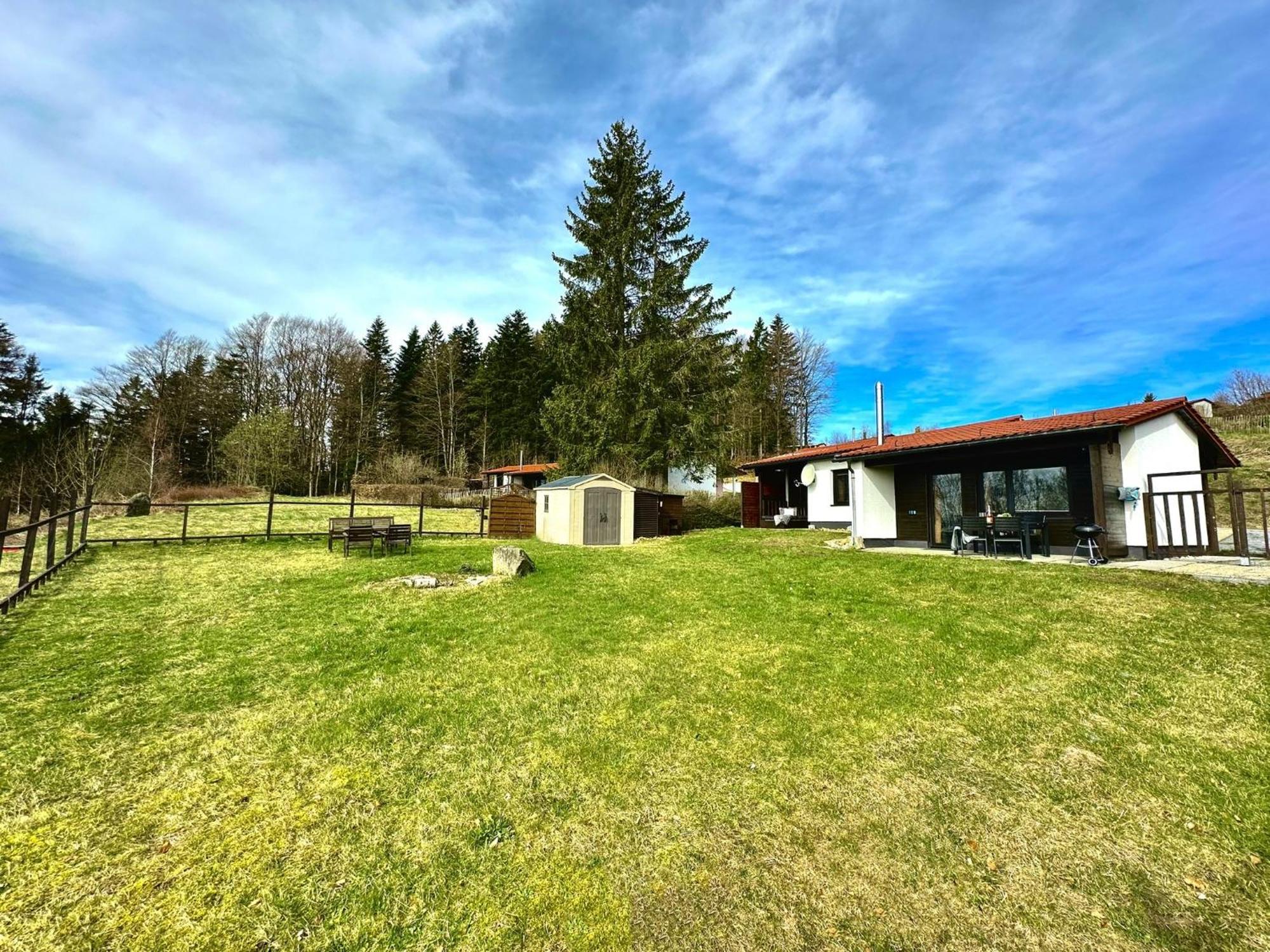 Gemuetliches Alpenblick Berg-Bungalow + Grosser Garten + Netflix! Schöfweg Exterior foto